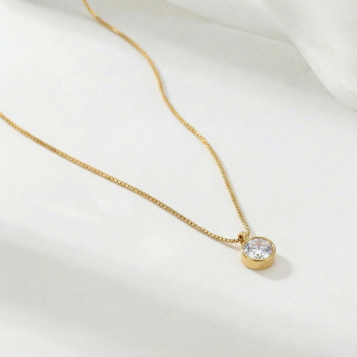 Pure Shine Necklace