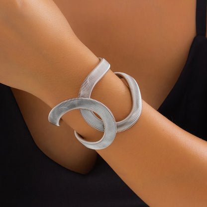 Casanari™ – Éclipse Armreif